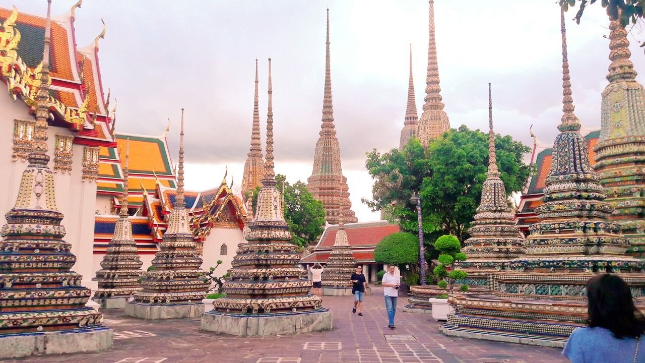 Wat Pho - Oldest Buddha Temple and Reclining Buddha